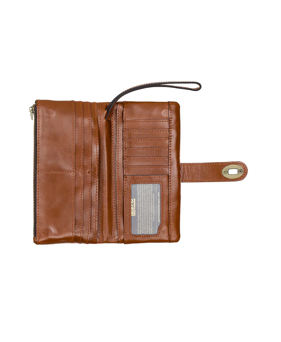 Annesley Wristlet - French Hydrangeas - Image 3