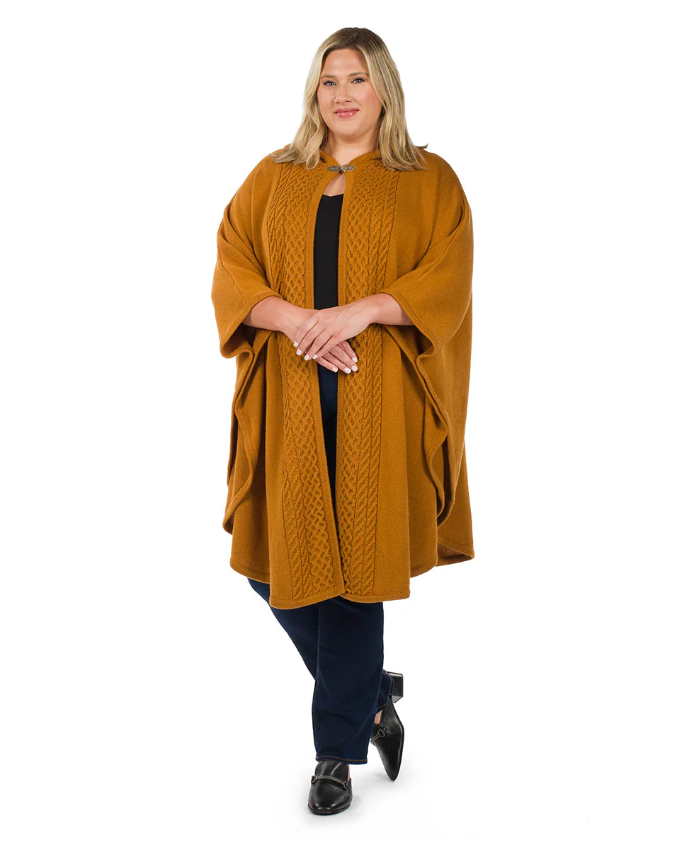 Hooded Cape with Clasp - Cable - Image 11
