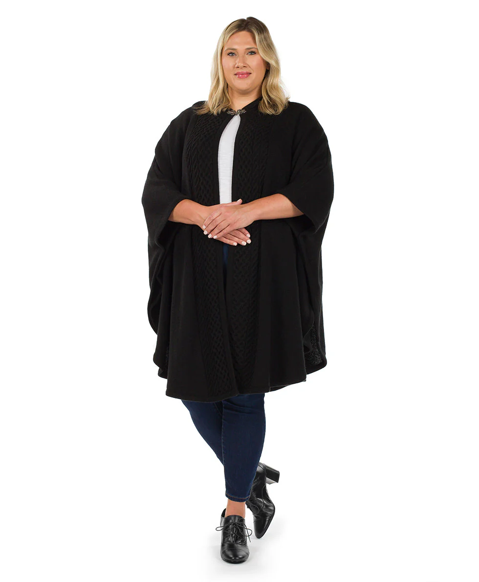 Hooded Cape with Clasp - Cable - Image 4