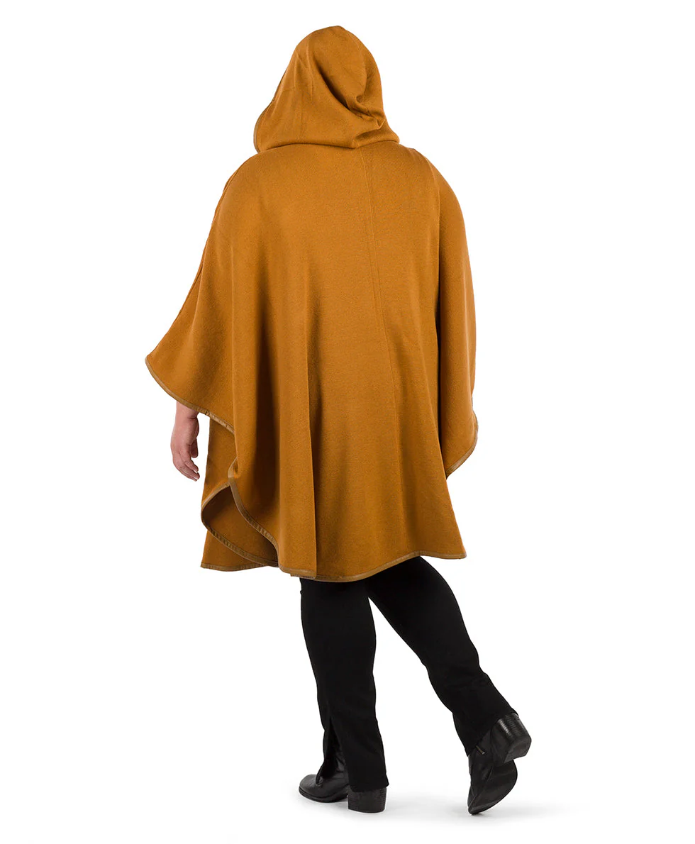 Hooded Cape with Clasp - Vintage - Image 20