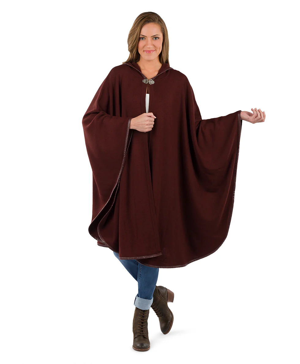 Hooded Cape with Clasp - Vintage - Image 28