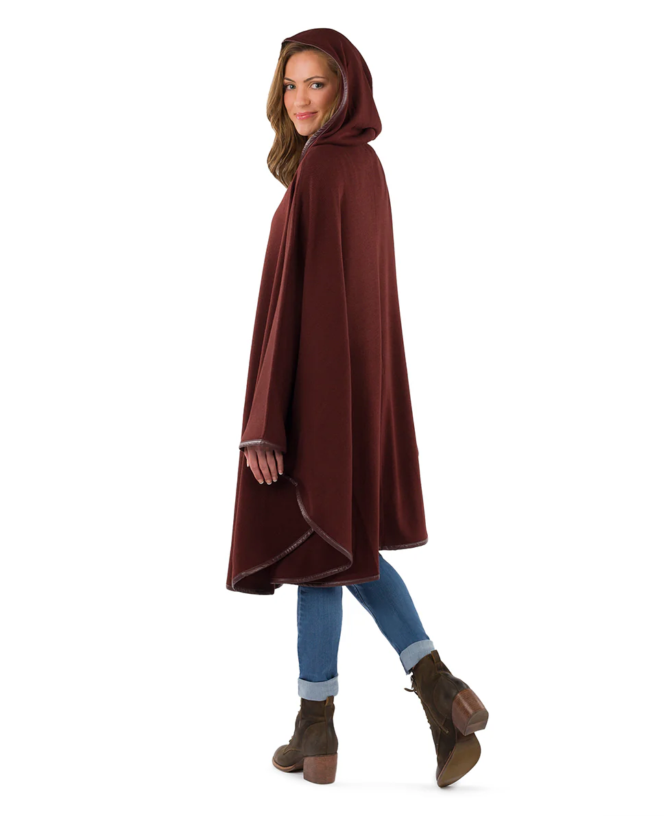 Hooded Cape with Clasp - Vintage - Image 29