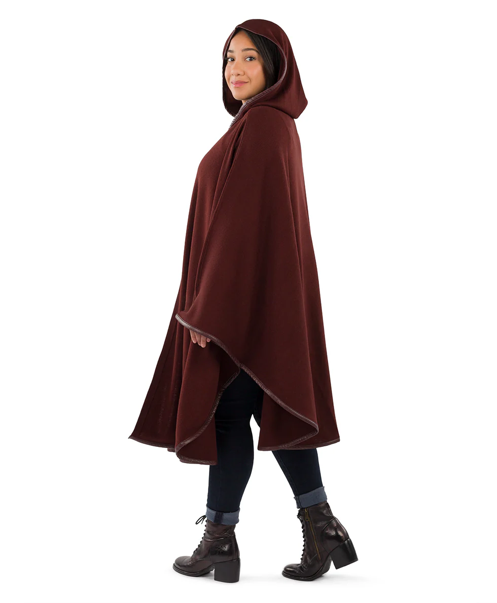 Hooded Cape with Clasp - Vintage - Image 34