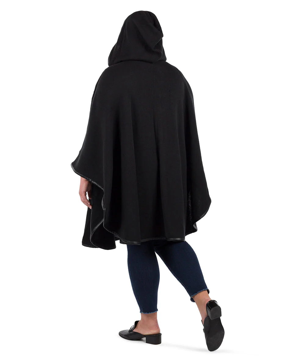 Hooded Cape with Clasp - Vintage - Image 8