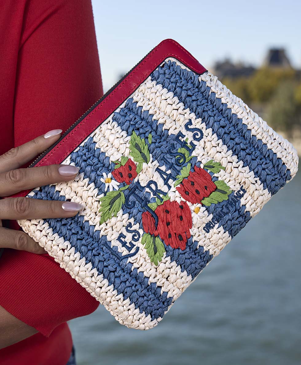 Les Fraises Wristlet - Specialty Woven - Image 5