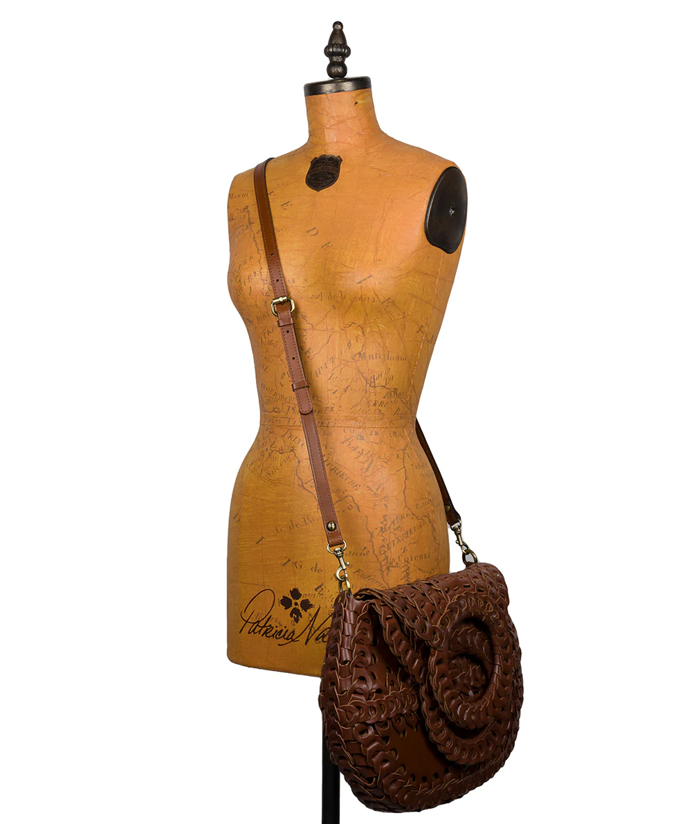 Pisticci Flapover Crossbody Bag - Chainlink Leather - Image 16