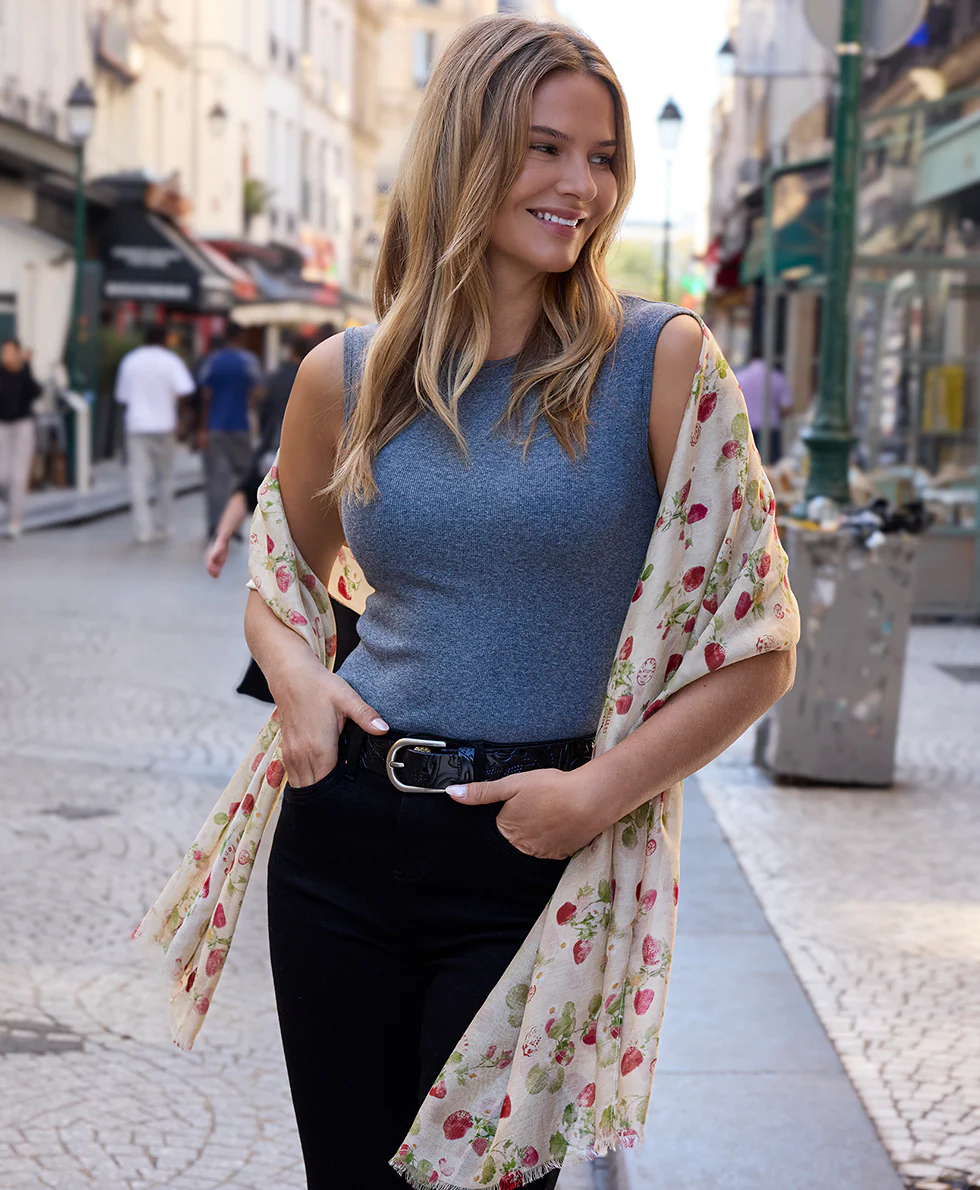 Scarf - Parisian Strawberry - Image 8